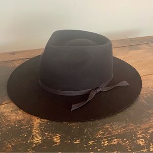 Lack of Color “The Jethro” Short Brim Hat in Black